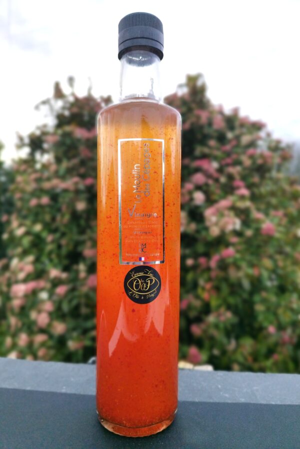 Vinaigre Balsamique Blanc au piment d'Espelette 500ml.