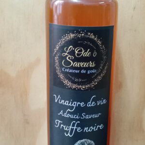 Vinaigre de vin saveur truffe noire 500ml.
